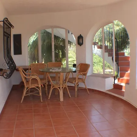 Villa El Cisne - With Private Swimming Pool In Benissa *